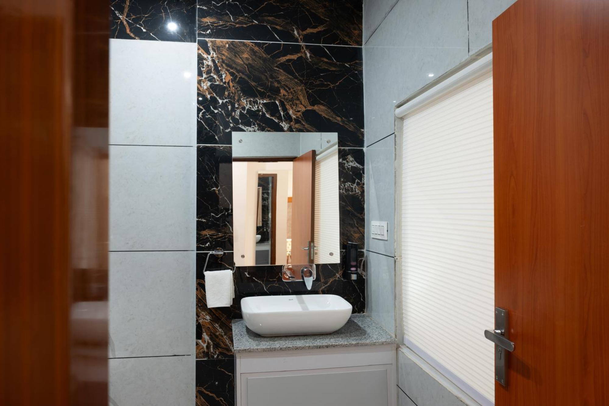 Hotel Sagar Residency - Best Mountain View Hotel In Pālampur Exterior foto